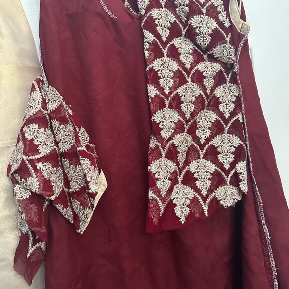 Indian Pakistani Shalwar Kameez Suit for 9-11 yr(NEW) - Picture 4 of 6